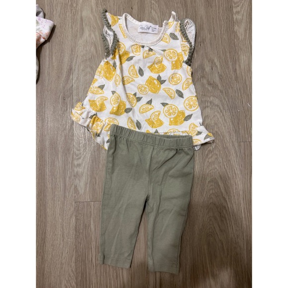 Baby Girl Outfit Set Carter's Strawberry Lemon Floral 0 3 Months 5 outfit Bundle - Picture 6 of 11